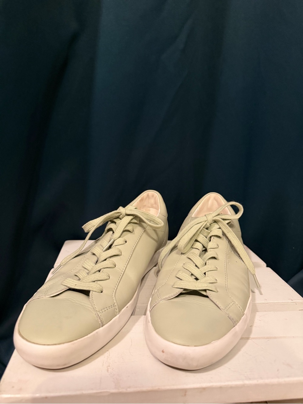 Sam Edelman Pale Green Leather Lace-Up Sneakers